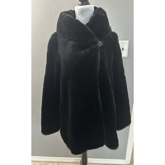 Women’s  Jones New York Faux Fur Jacket Beautiful Black Coat Button Size Small - Picture 1 of 11